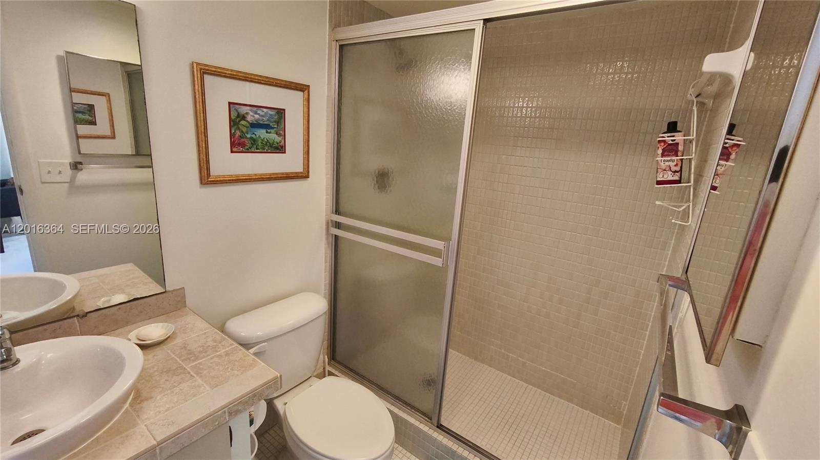 6100 S Falls Cir Drive 404 Property Photo 23