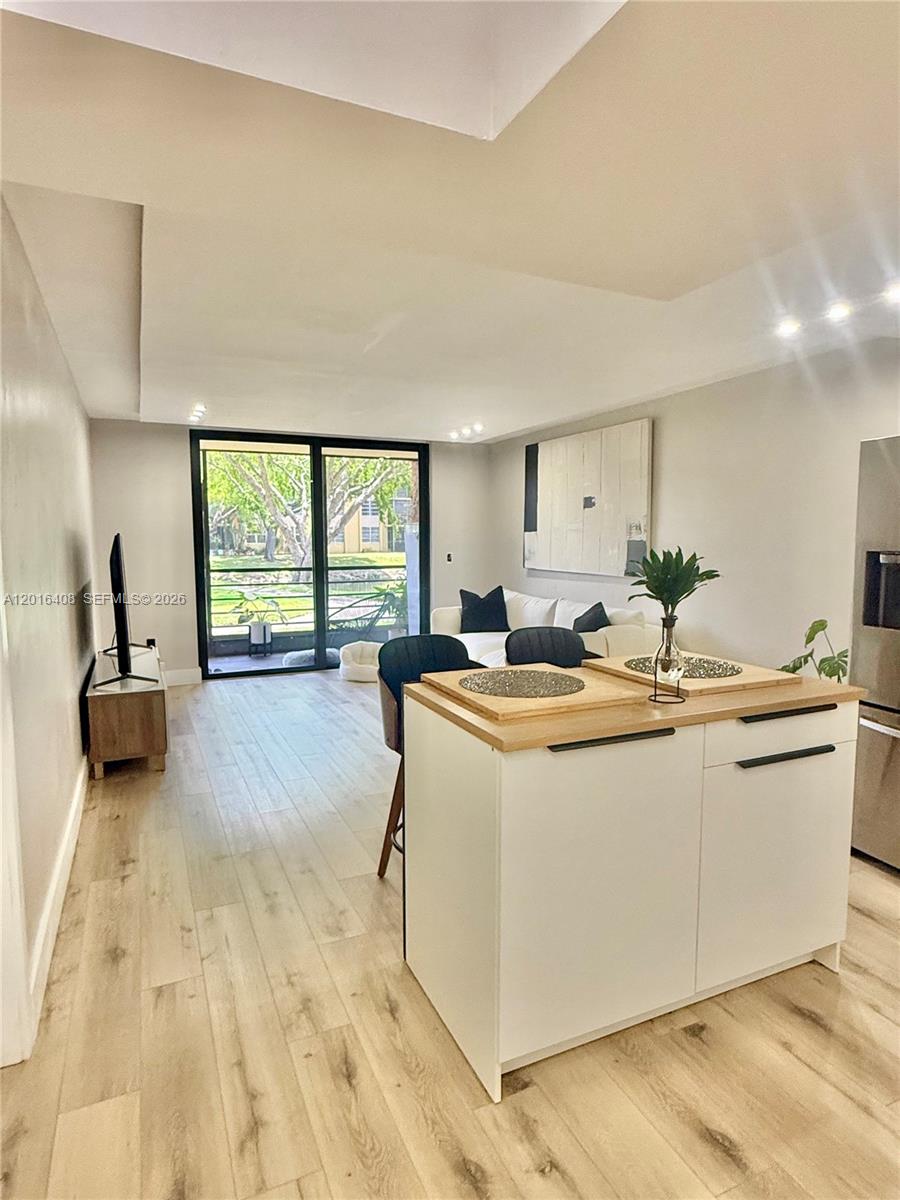 A12016408 Property Photo 10