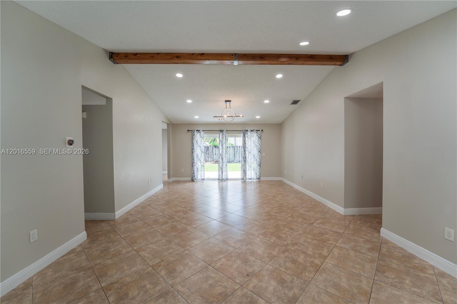 17601 Sw 138th Court Property Photo 6