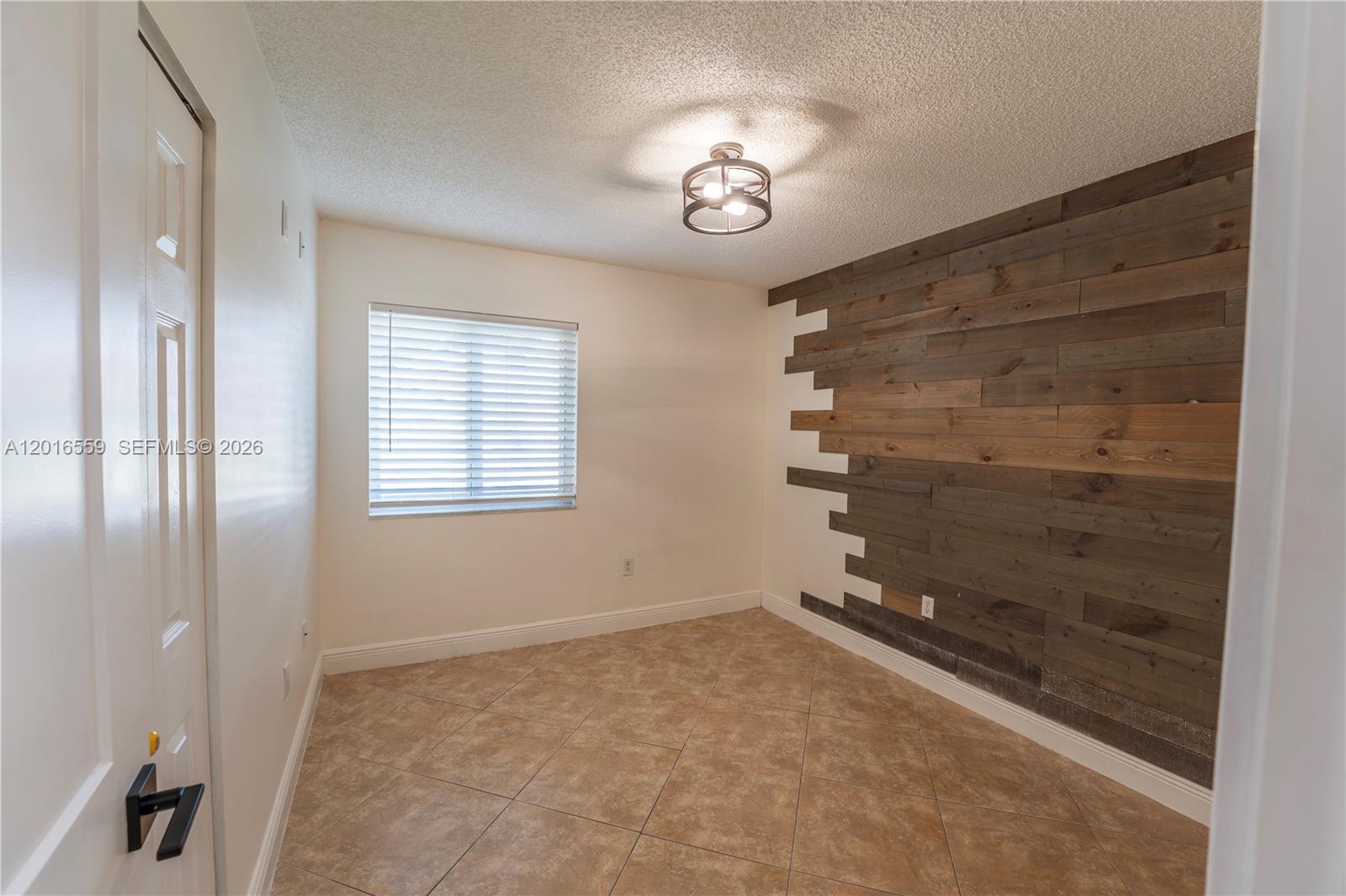 17601 Sw 138th Court Property Photo 11