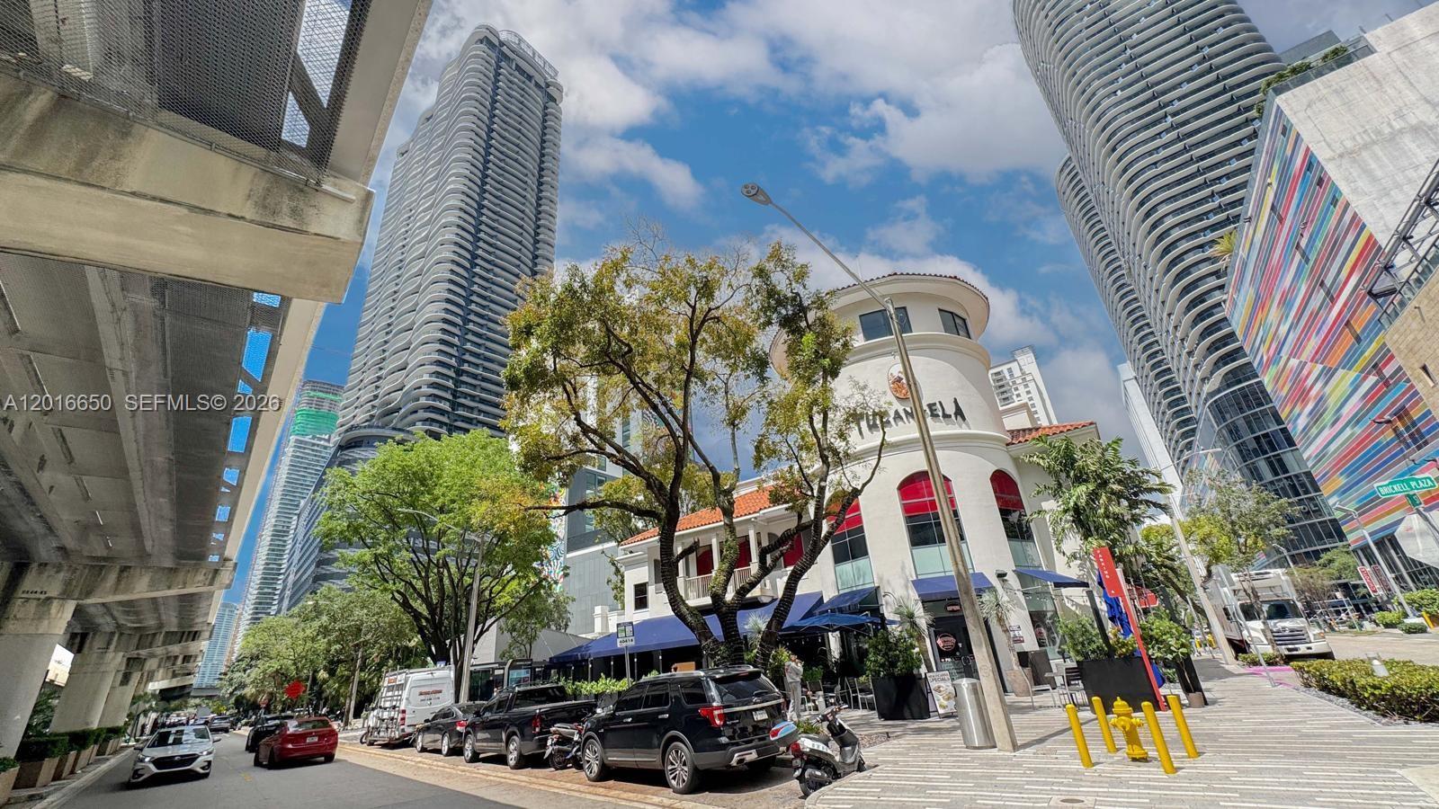 1000 Brickell Plaza 2603 Property Photo 30