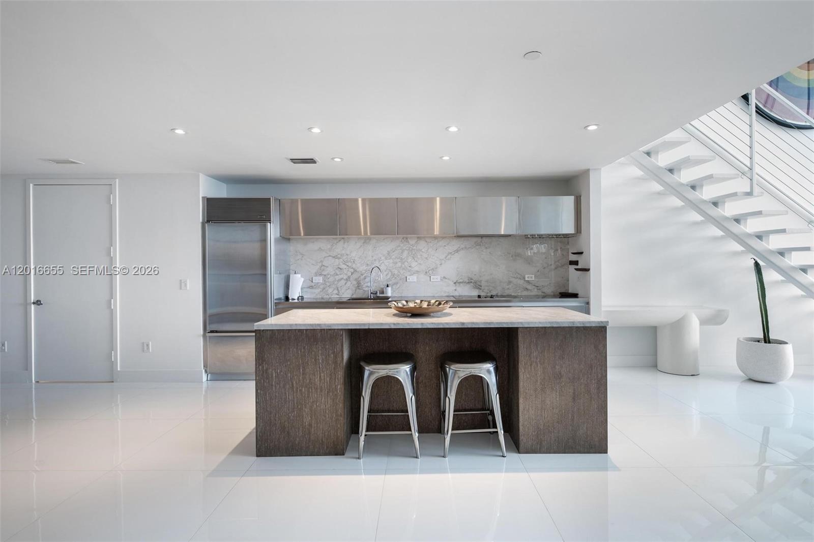 1040 Biscayne Boulevard 2203 Property Photo 12