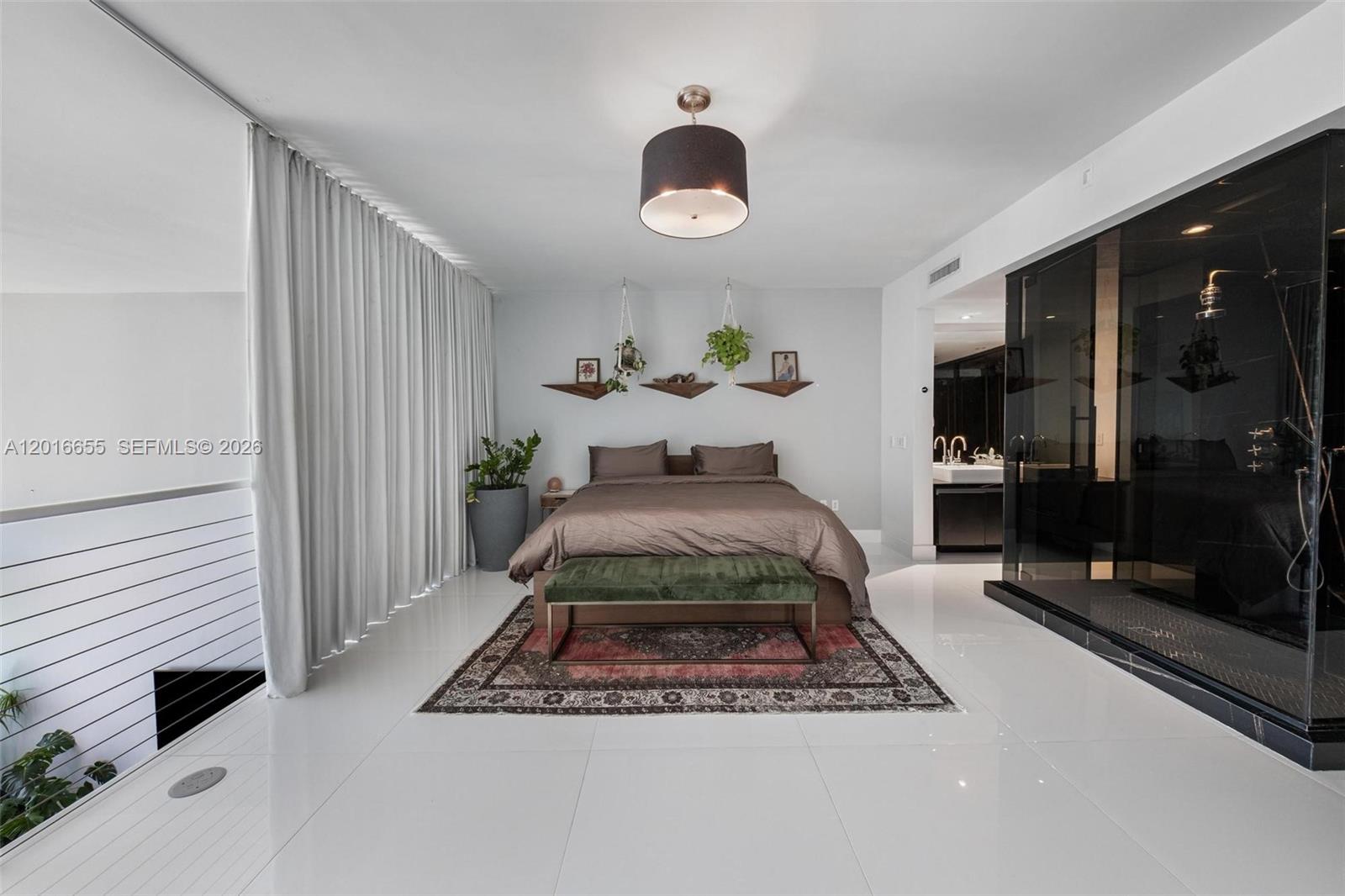 1040 Biscayne Boulevard 2203 Property Photo 29