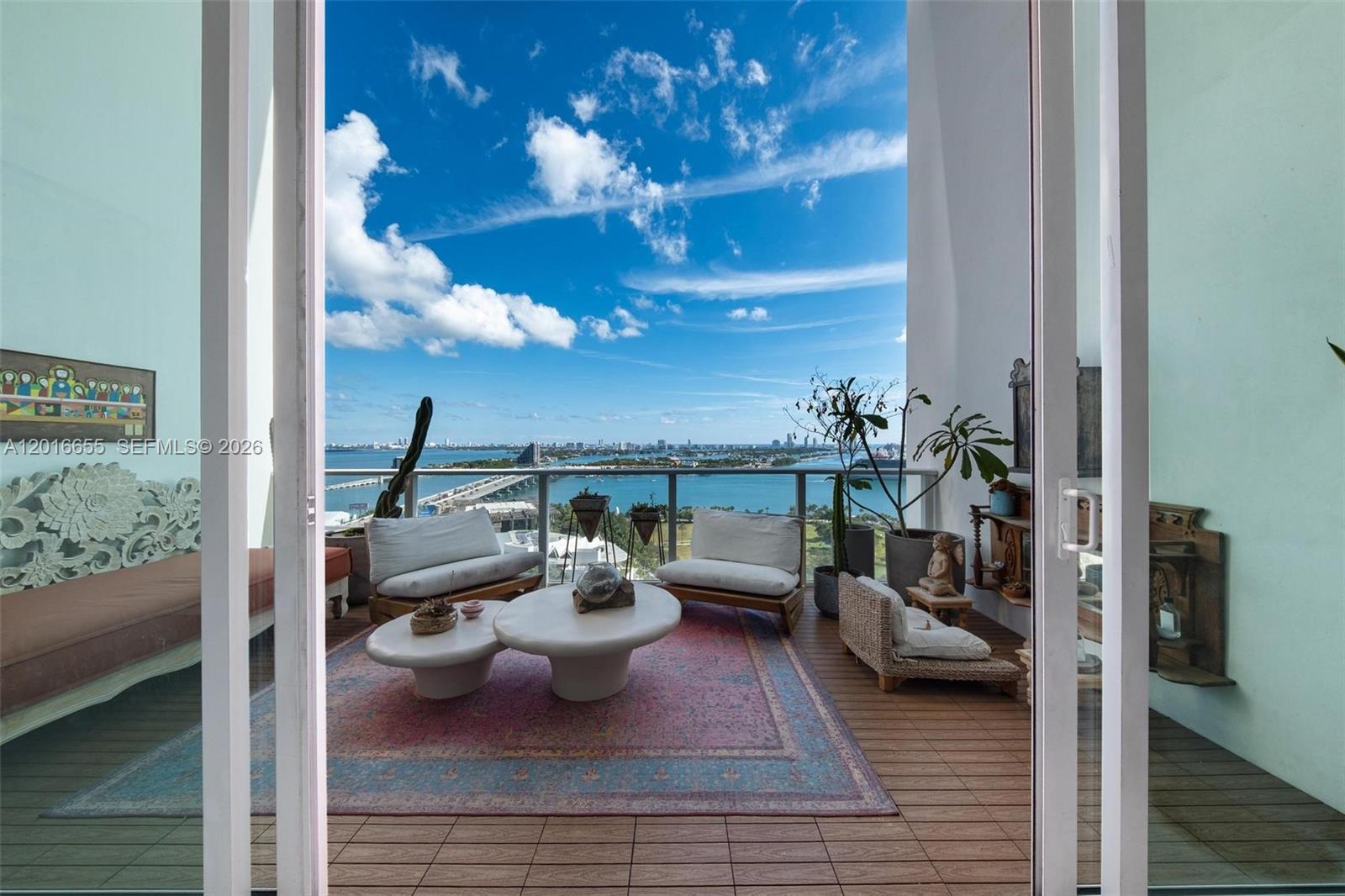 1040 Biscayne Boulevard 2203 Property Photo 47