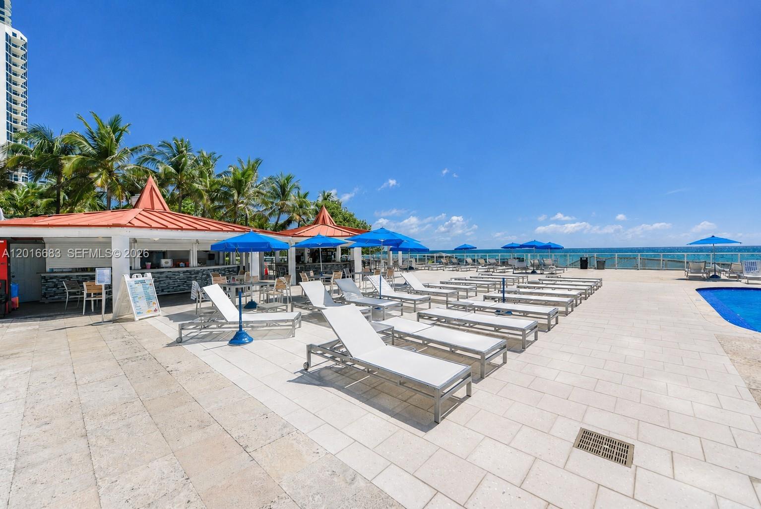 19201 Collins Avenue 609 Property Photo 19
