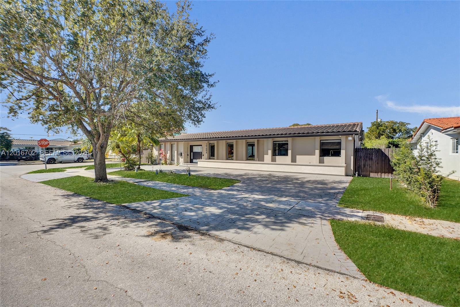 19694 Ne 24th Avenue Property Photo 66