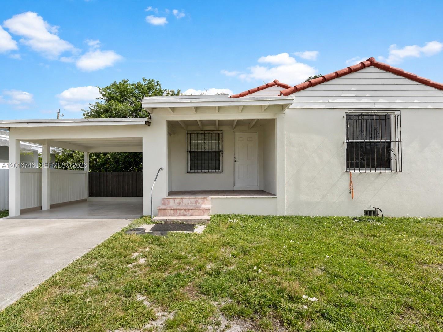 1111 Nw 77th Street Property Photo 1