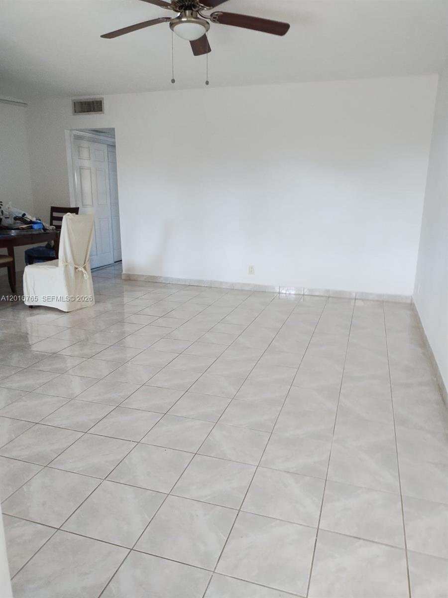 201 Ne 14th Avenue 10c Property Photo 13