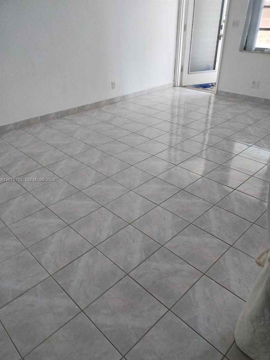 201 Ne 14th Avenue 10c Property Photo 21