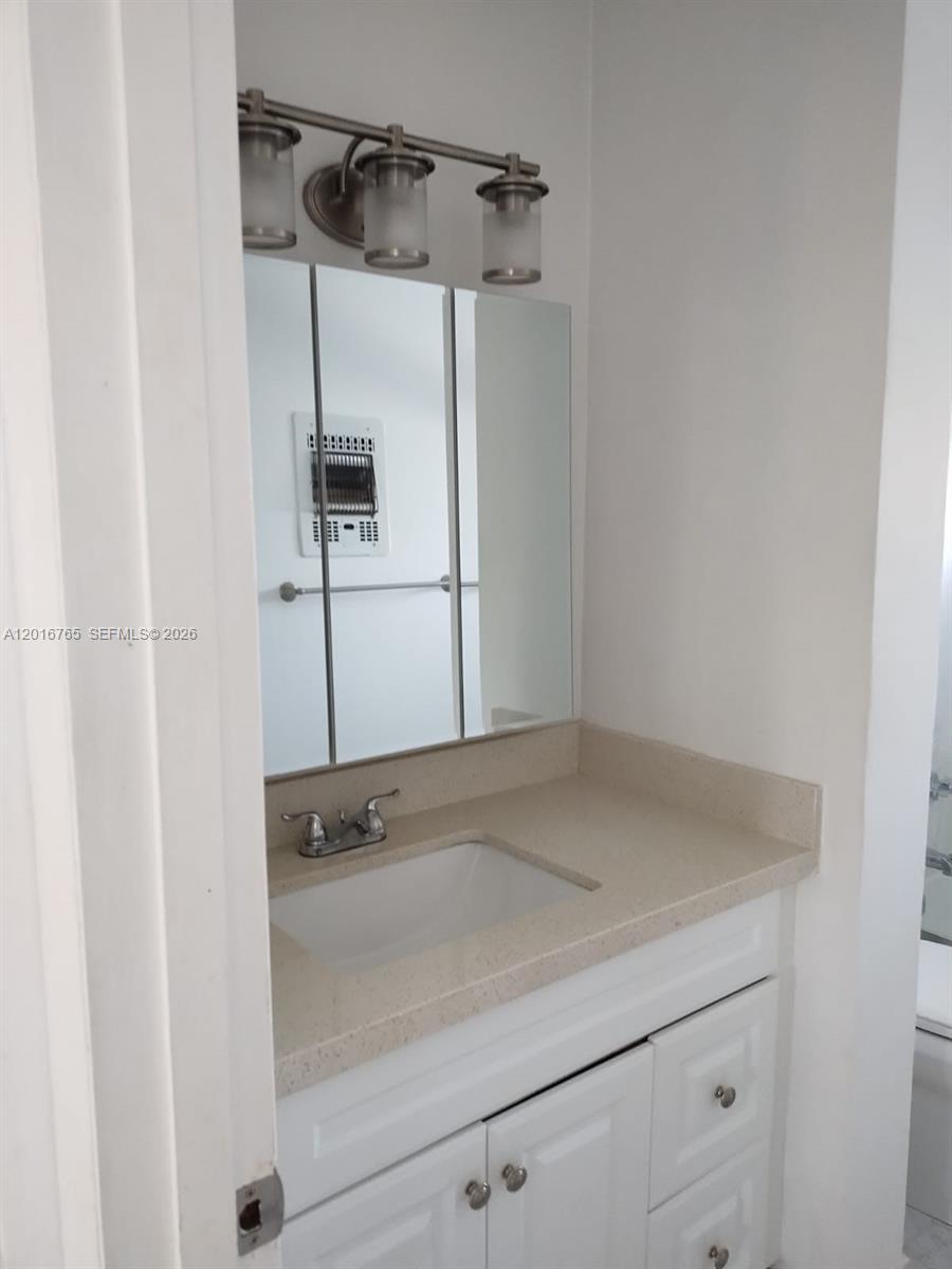 201 Ne 14th Avenue 10c Property Photo 26