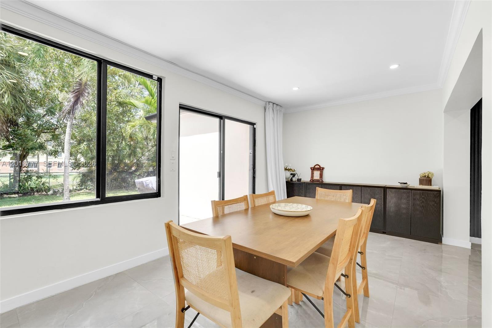 3411 Thomas Street Property Photo 15