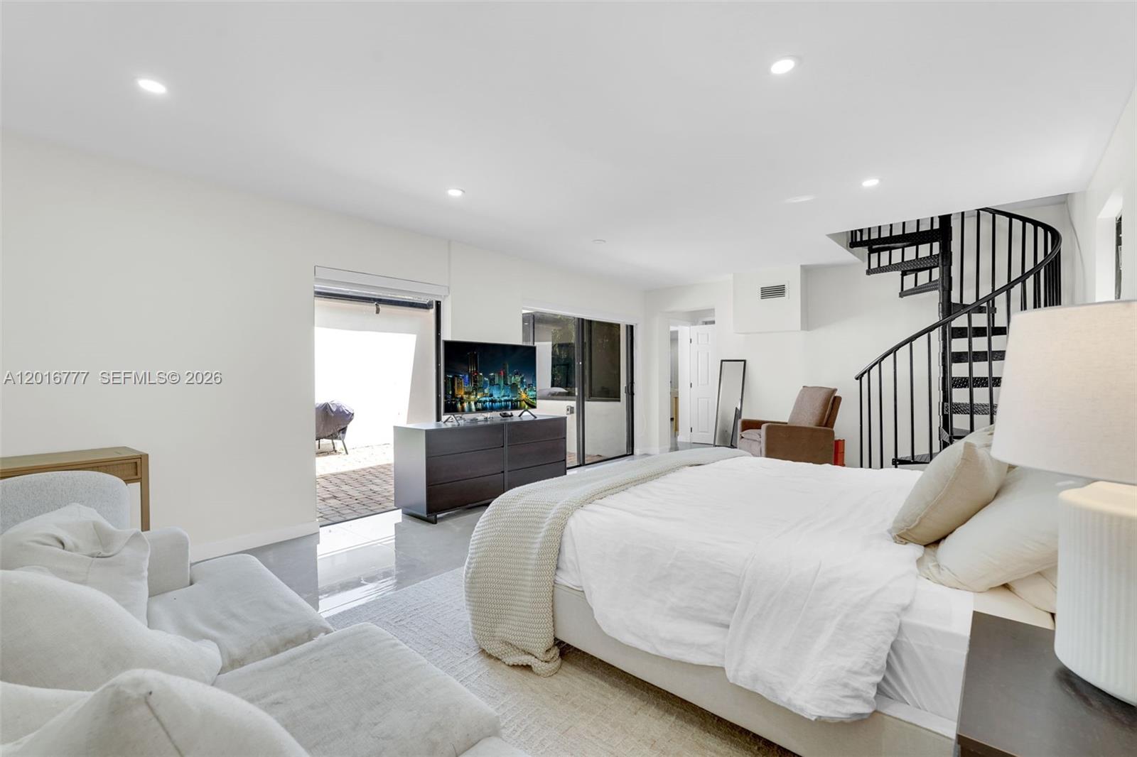3411 Thomas Street Property Photo 18
