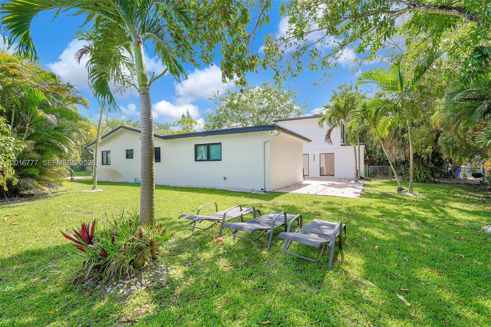 3411 Thomas Street Property Photo 37