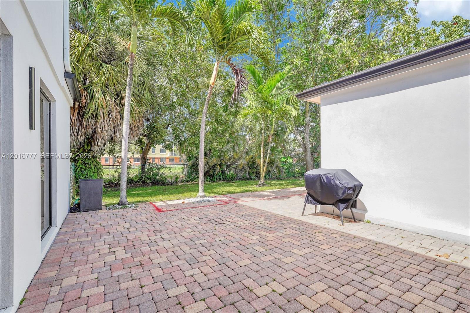 3411 Thomas Street Property Photo 44