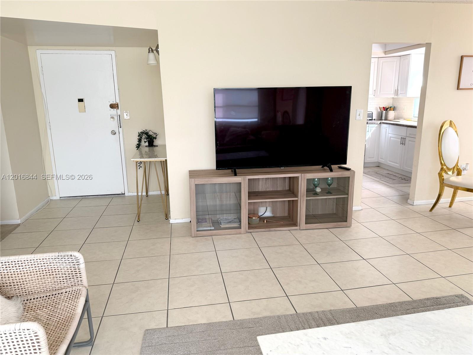 1301 Ne Miami Gardens Drive 626w Property Photo 2