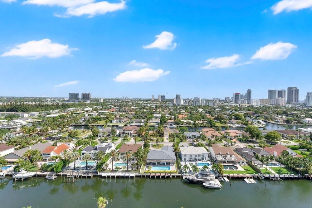 3600 Yacht Club Drive 1801 Property Photo 6