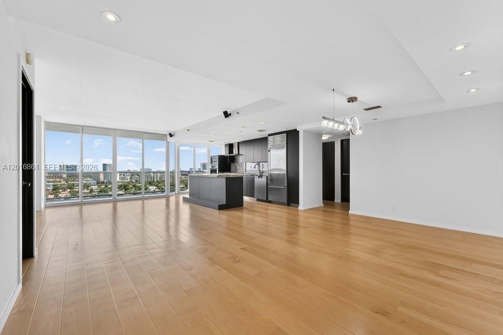 3600 Yacht Club Drive 1801 Property Photo 16