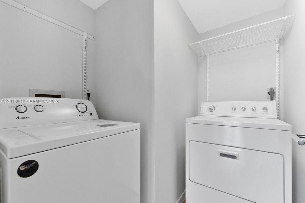 3600 Yacht Club Drive 1801 Property Photo 21