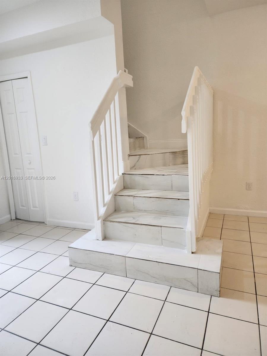 A12016933 Property Photo 13