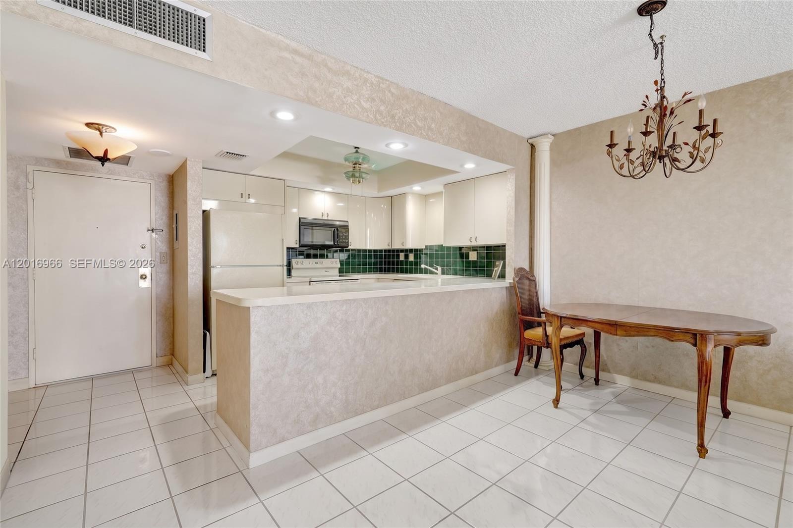 500 Three Islands Boulevard 622 Property Photo 4