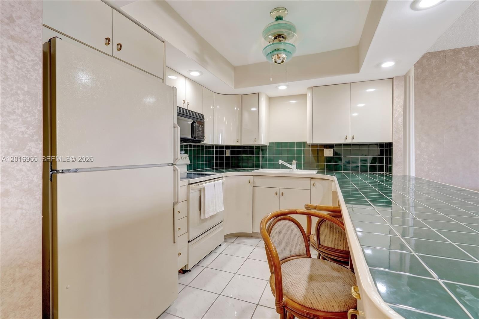 500 Three Islands Boulevard 622 Property Photo 6