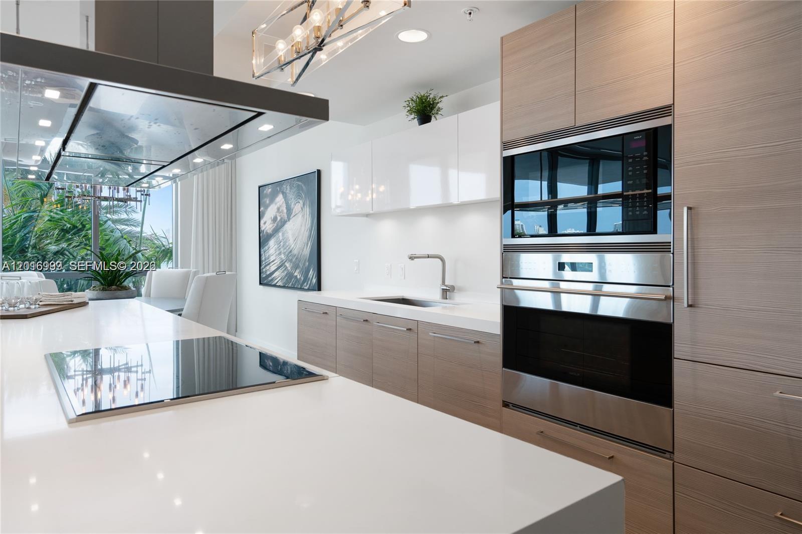 17111 Biscayne Boulevard 209 Property Photo 8