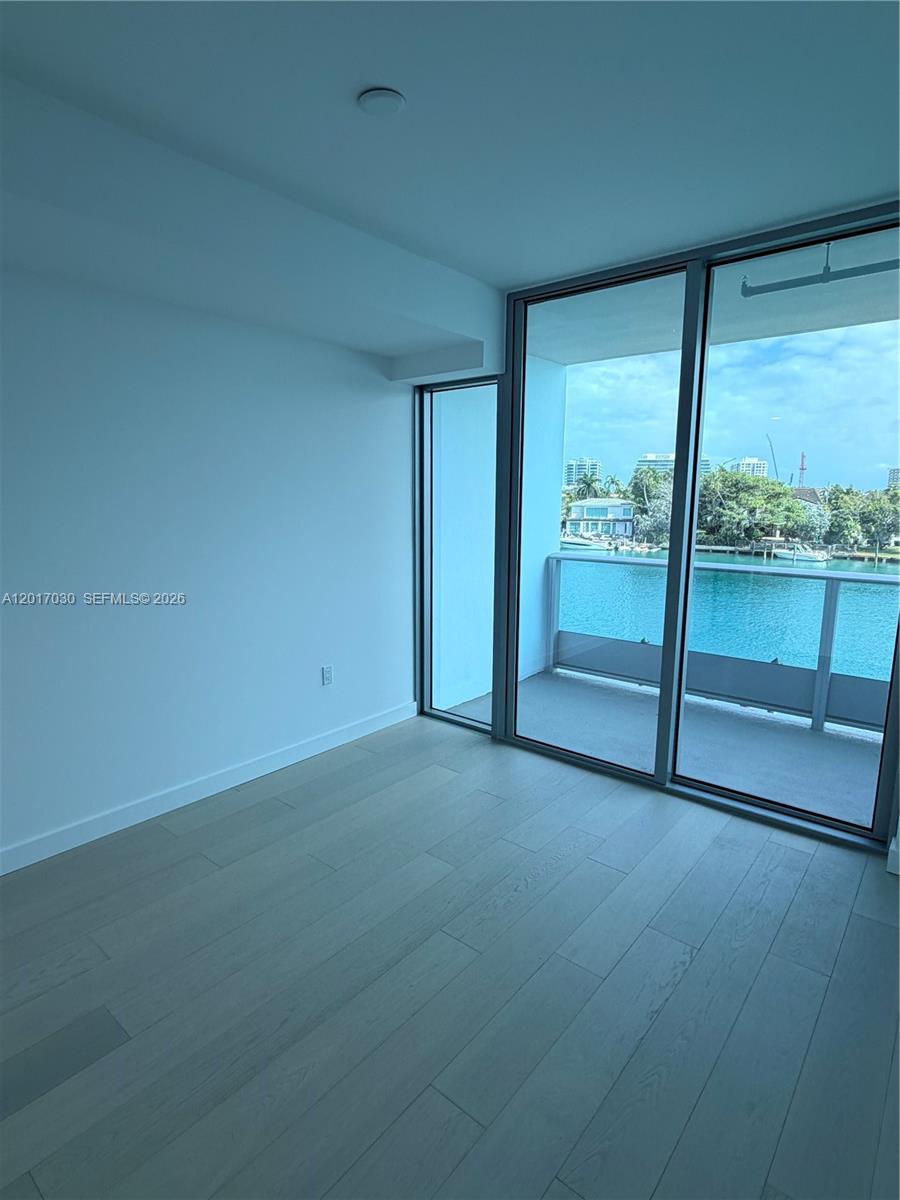 9221 E Bay Harbor Drive 309 Property Photo 17