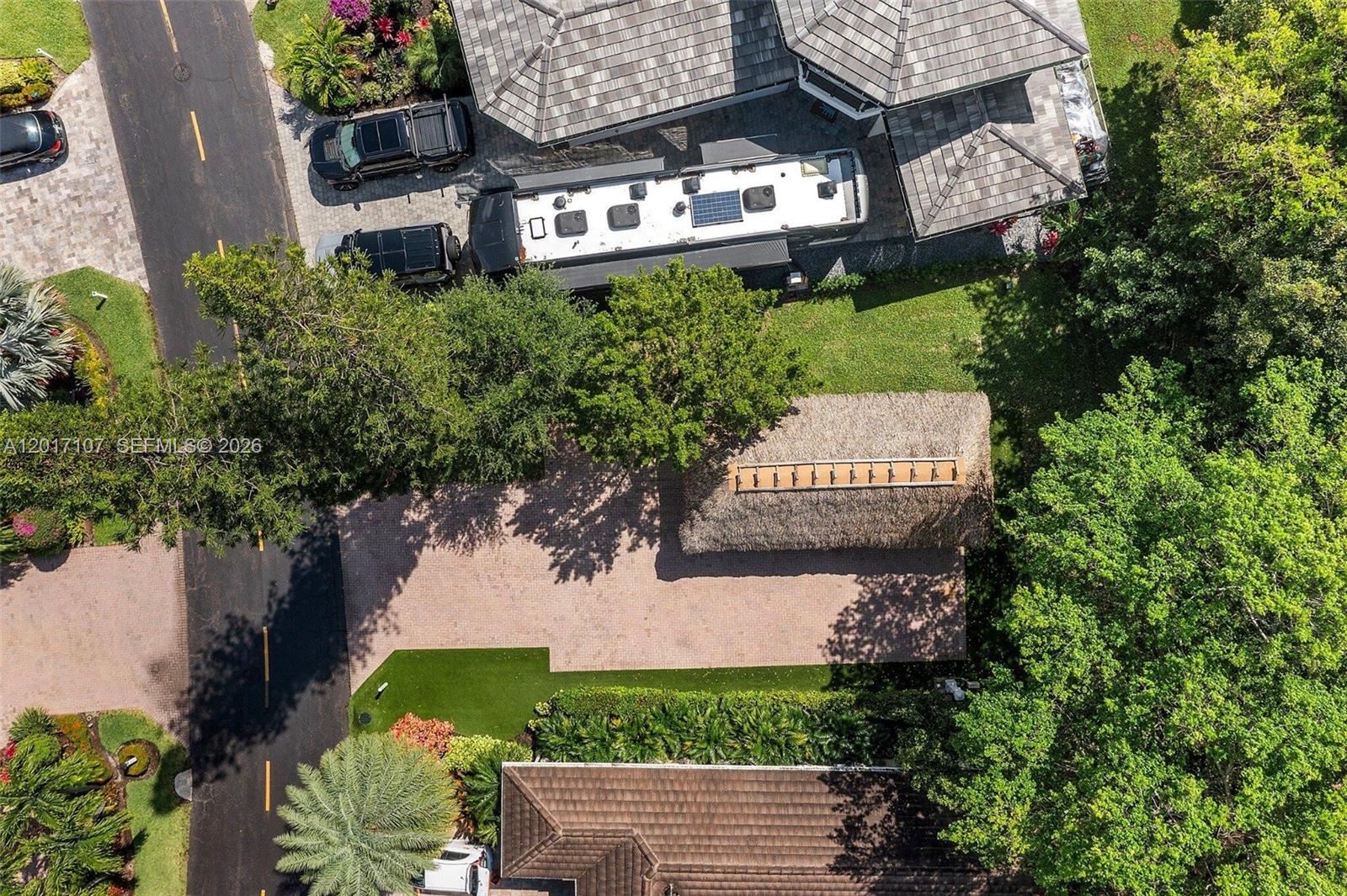 22 S Cortez Drive Property Photo 5