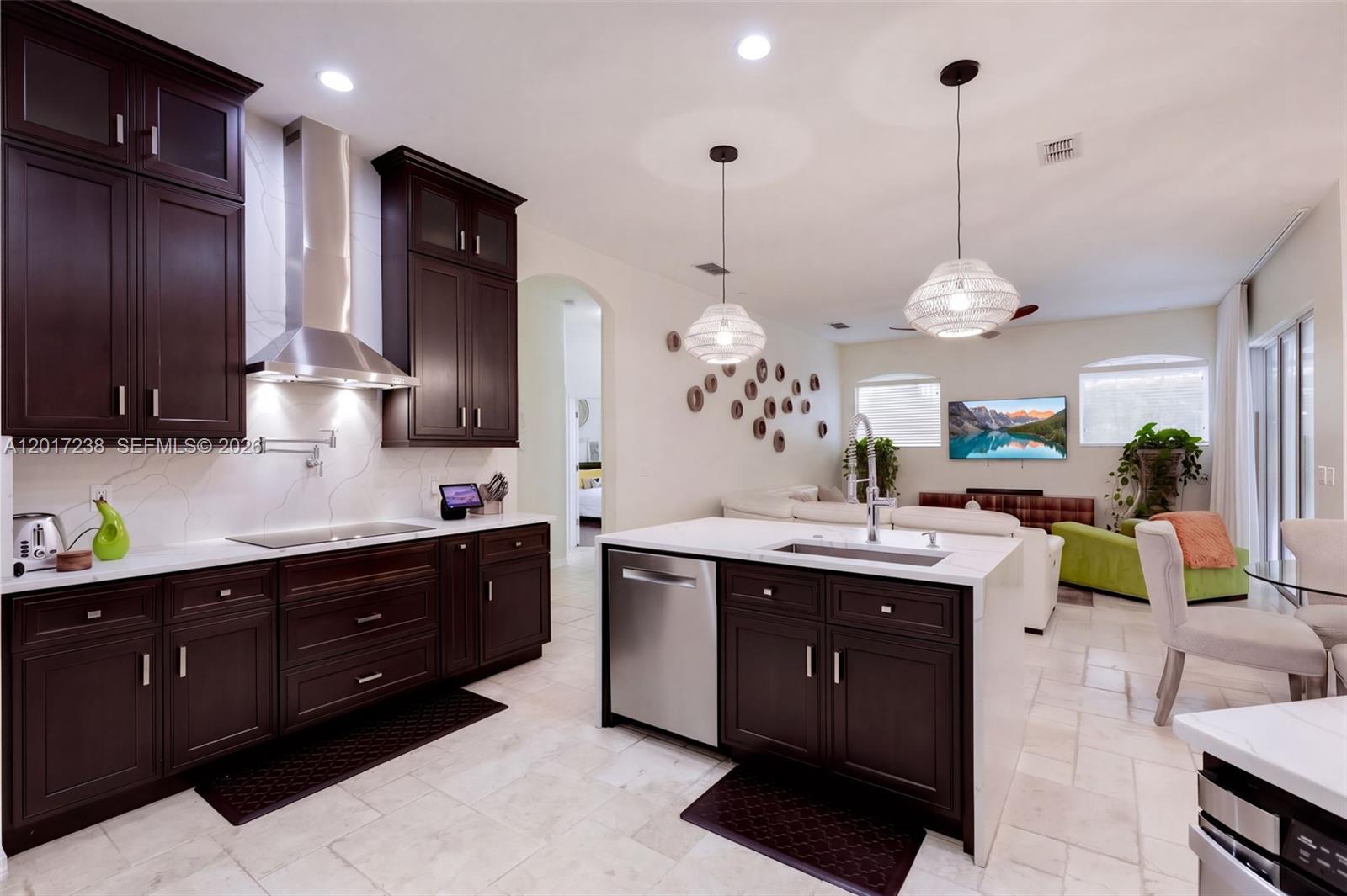1584 Shadowmoss Circle Property Photo 12