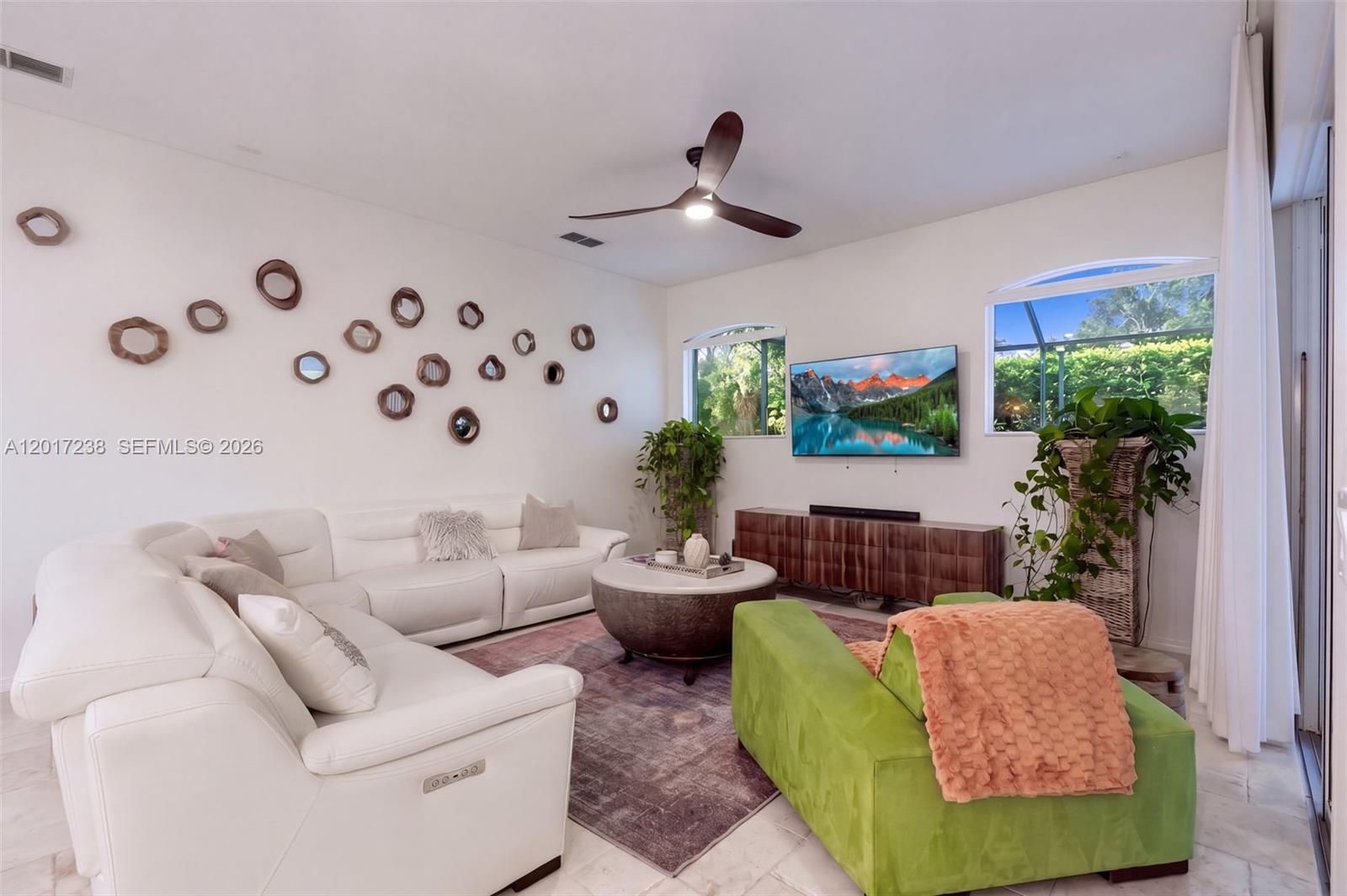 1584 Shadowmoss Circle Property Photo 16