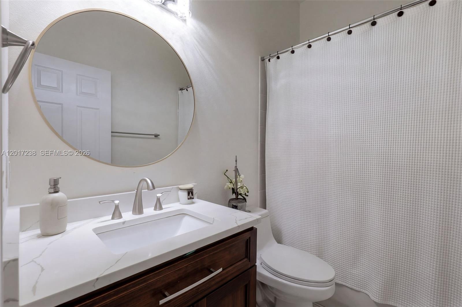 1584 Shadowmoss Circle Property Photo 18