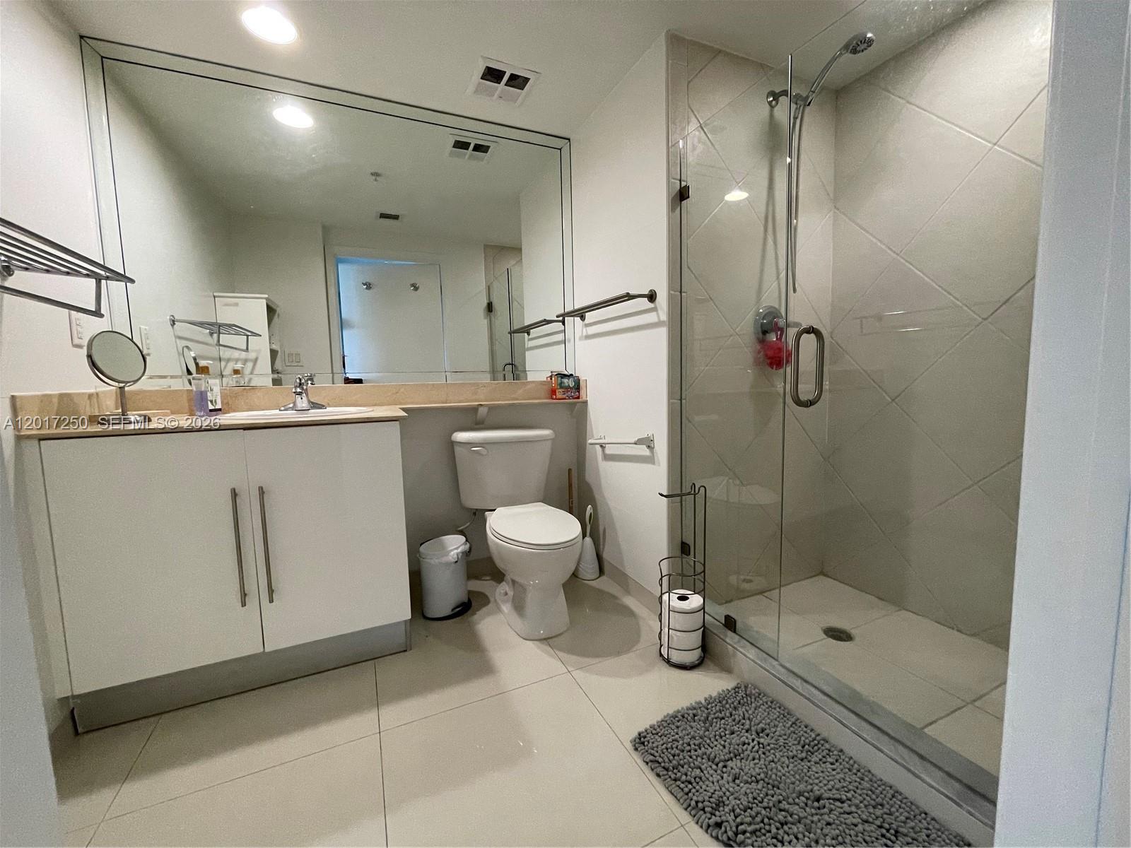 335 S Biscayne Boulevard 1209 Property Photo 10