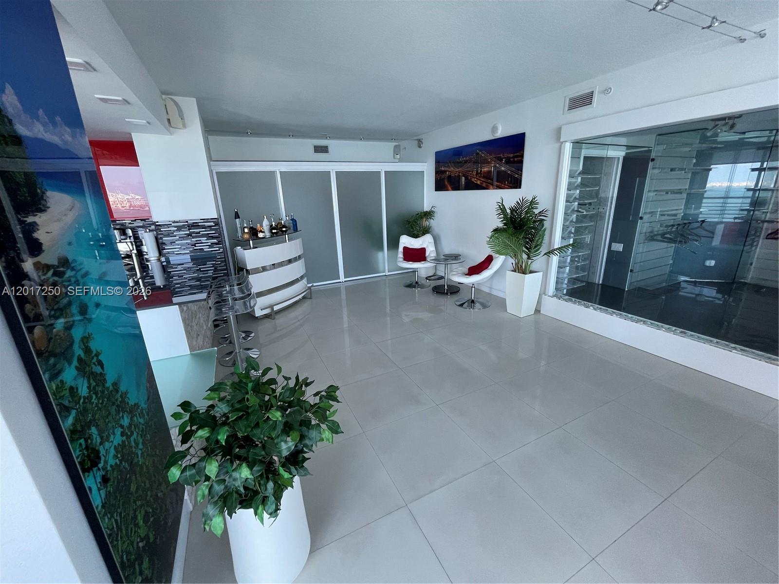 335 S Biscayne Boulevard 1209 Property Photo 13