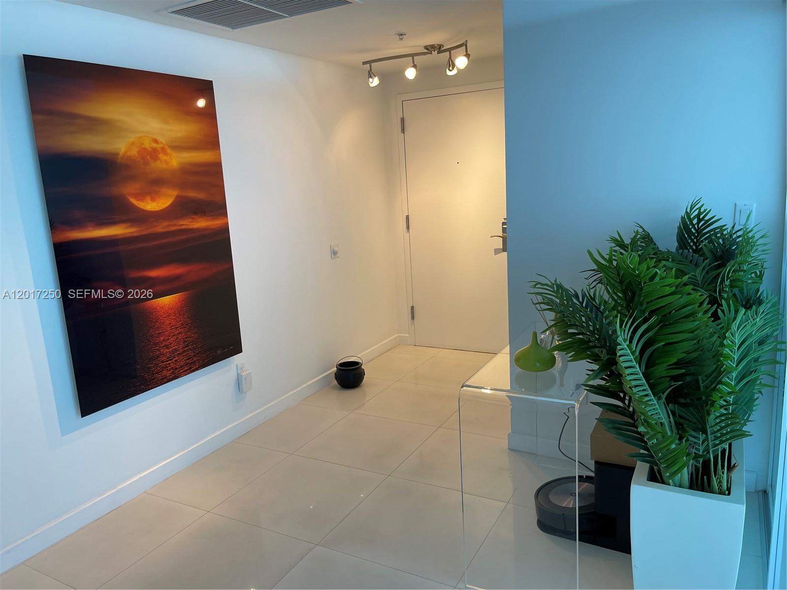 335 S Biscayne Boulevard 1209 Property Photo 21