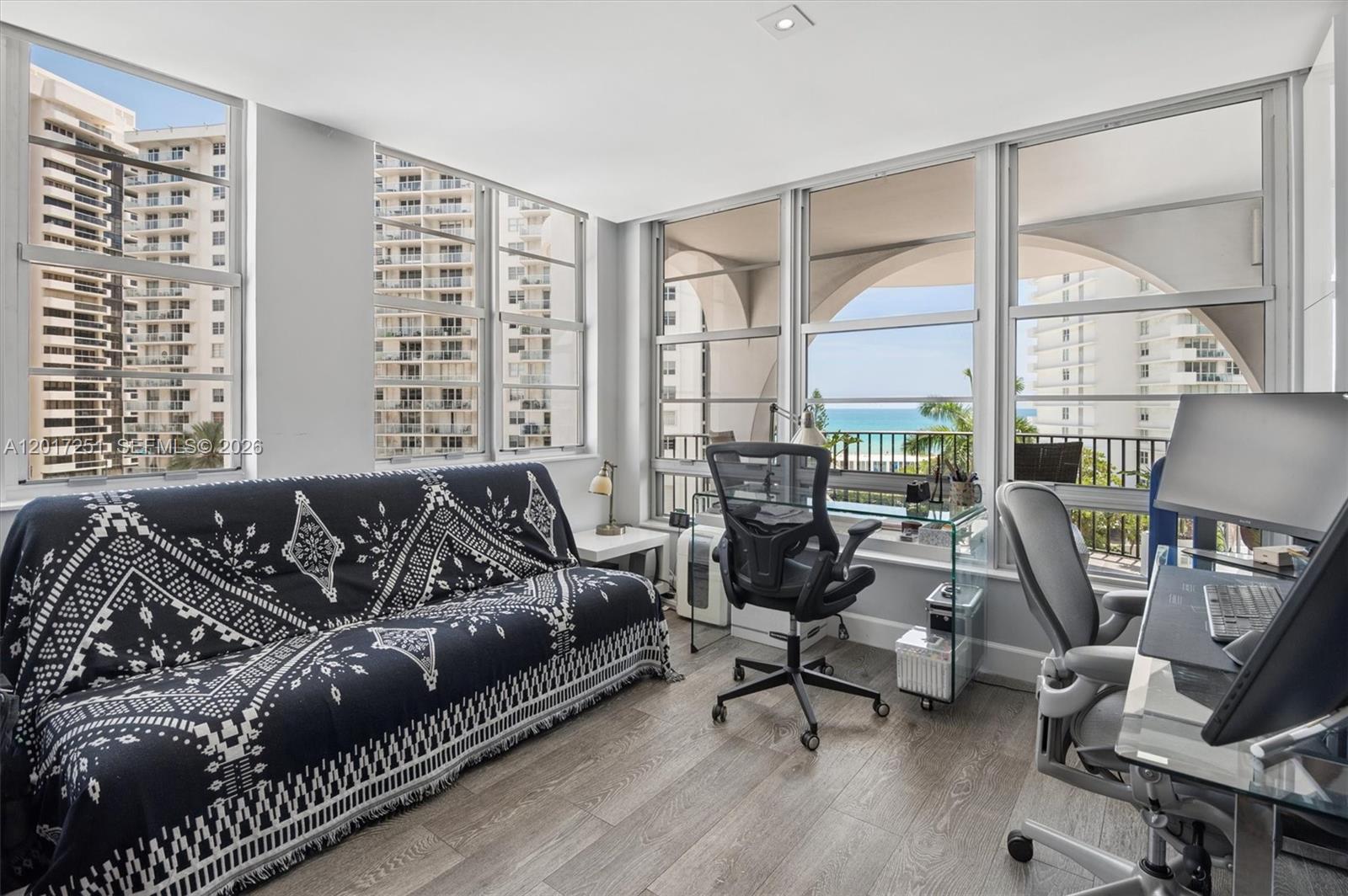 5660 Collins Avenue 6c Property Photo 23