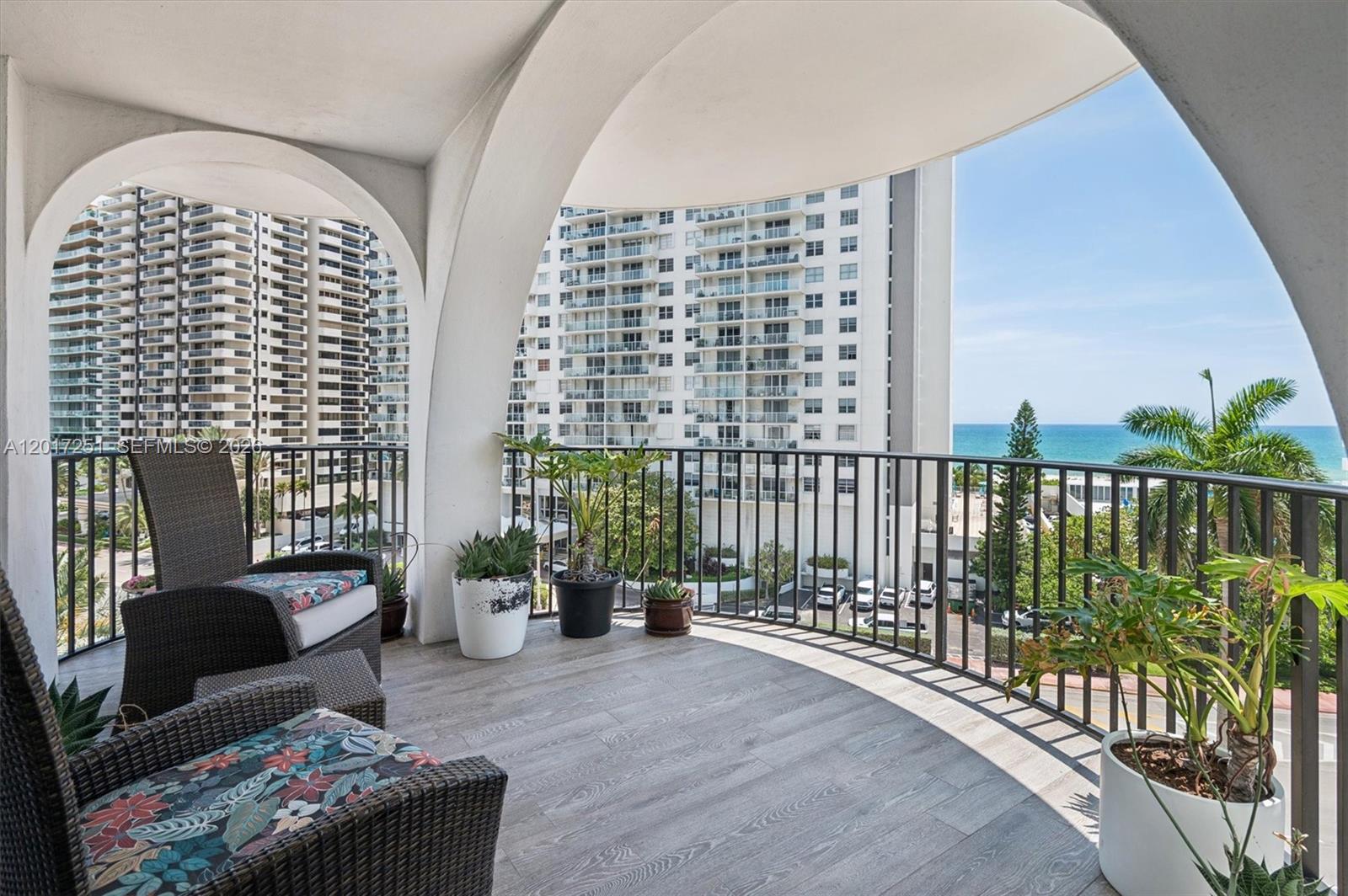 5660 Collins Avenue 6c Property Photo 26