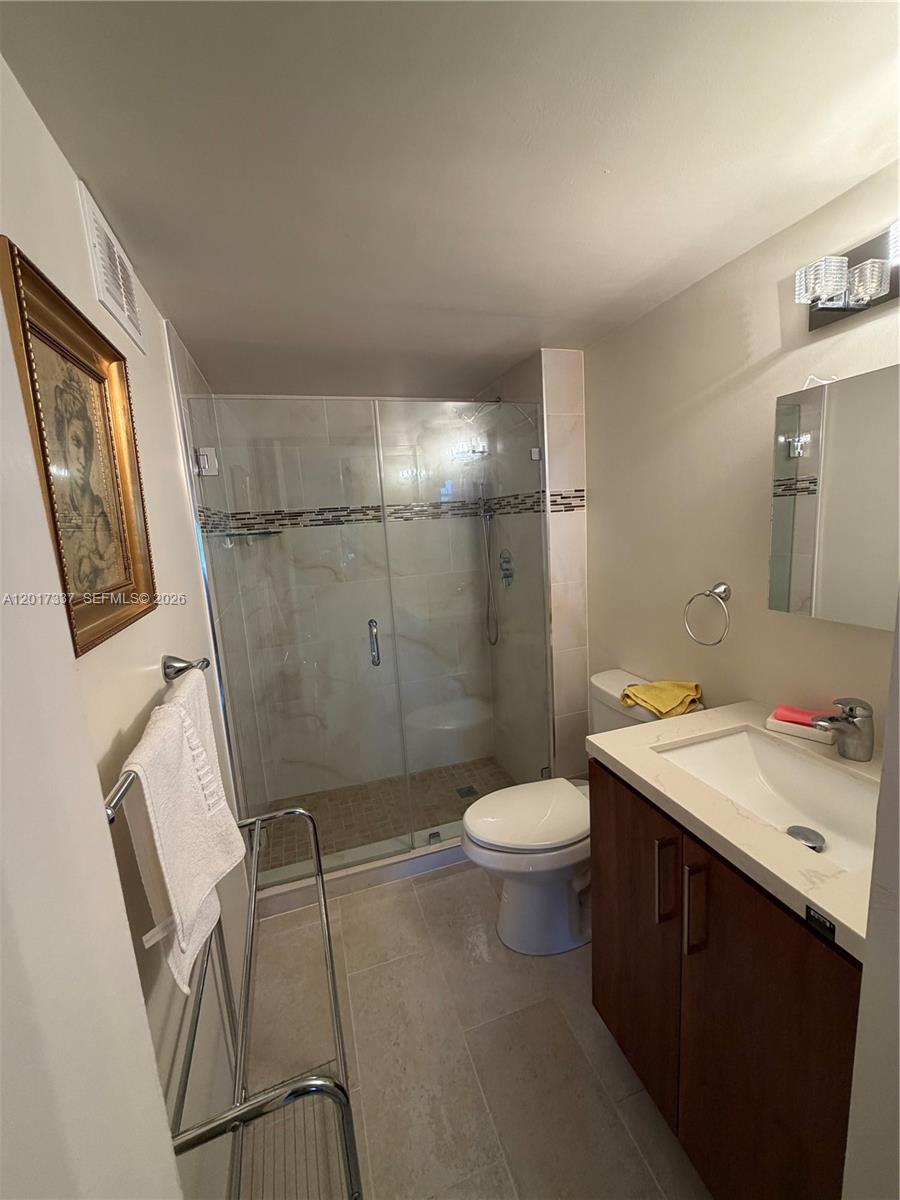 2780 Ne 183rd Street 1007 Property Photo 5