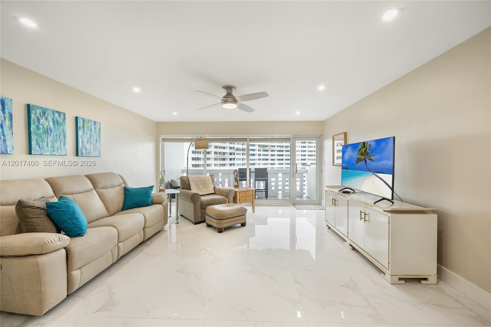 2100 S Ocean Drive 10b Property Photo 4