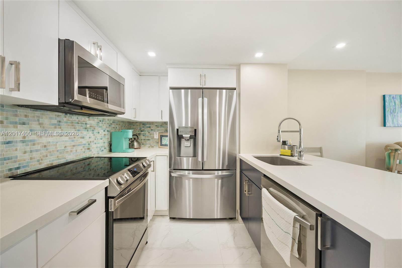2100 S Ocean Drive 10b Property Photo 10