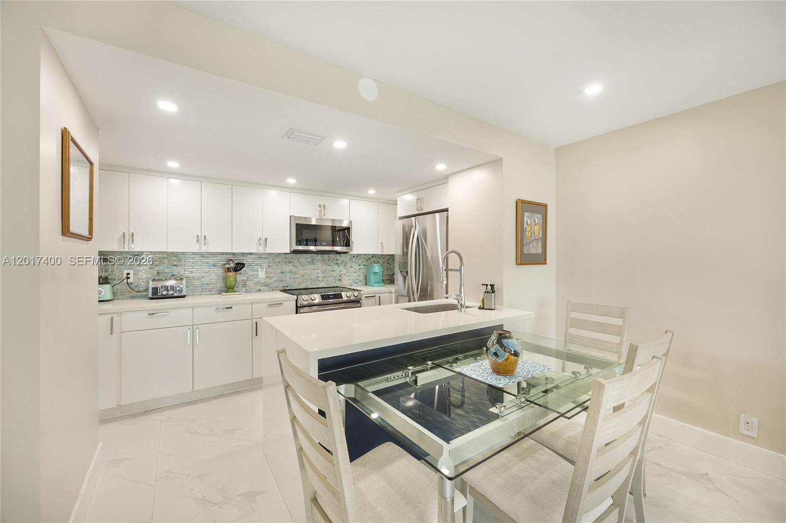 2100 S Ocean Drive 10b Property Photo 12