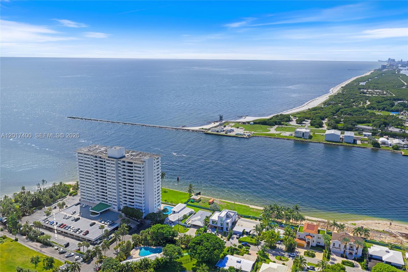 2100 S Ocean Drive 10b Property Photo 27