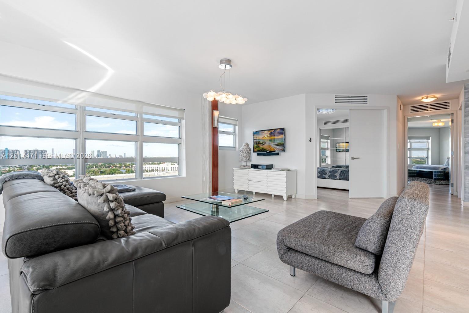 A12017471 Property Photo 4