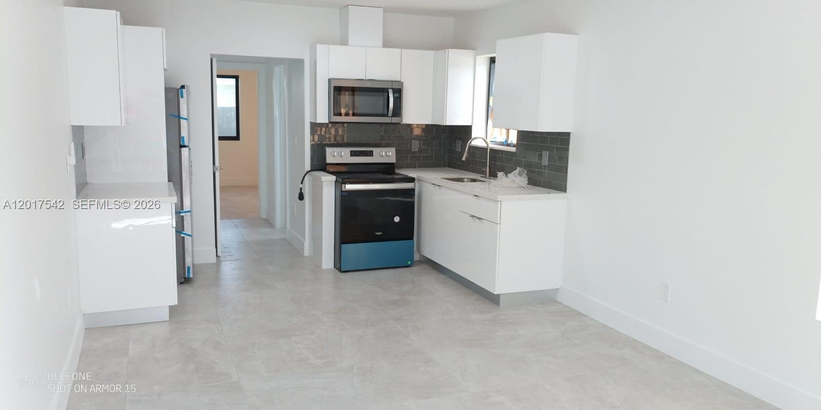 1725 Calais Drive 6 Property Photo 1