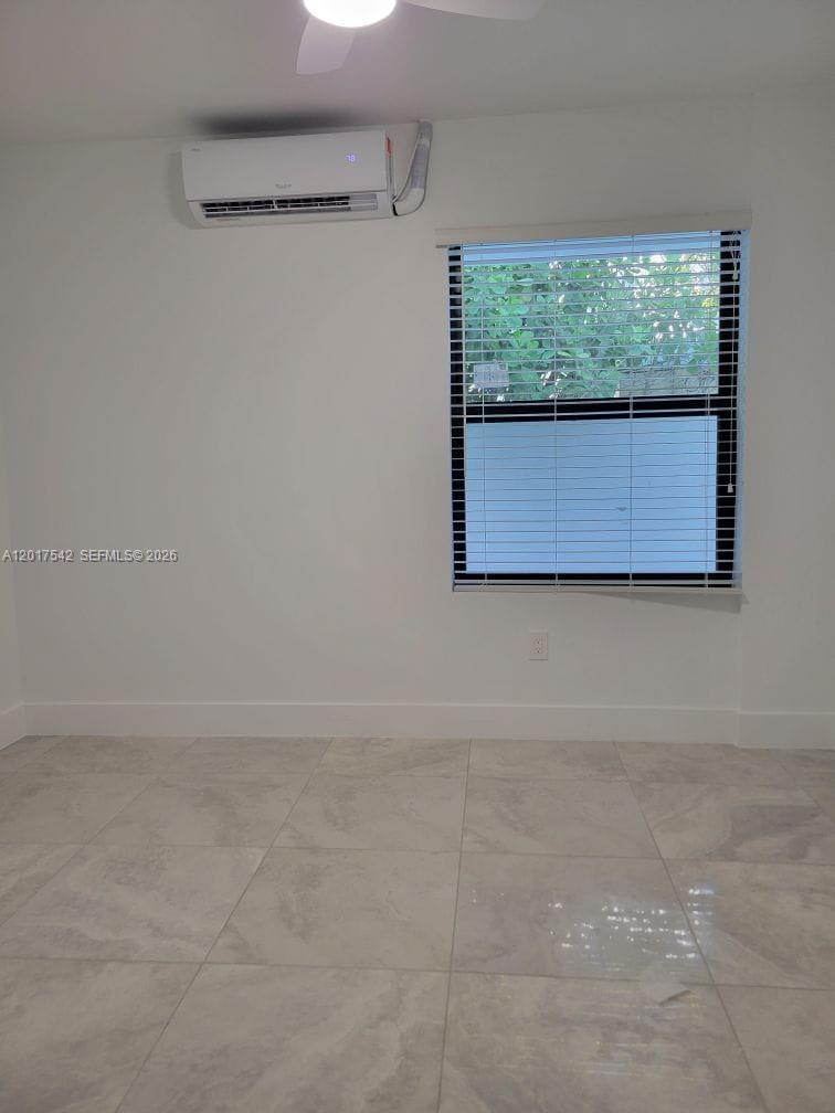 1725 Calais Drive 6 Property Photo 12