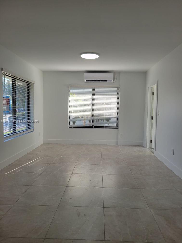 1725 Calais Drive 6 Property Photo 14