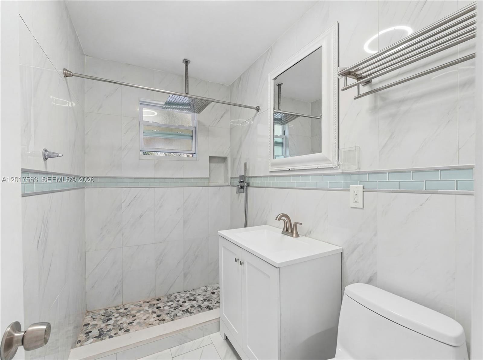 1432 Ne 5th Avenue Property Photo 25