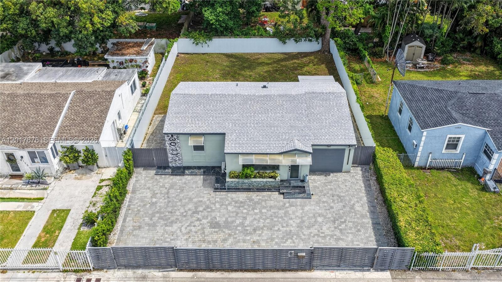 1130 Nw 57th Street Property Photo 3