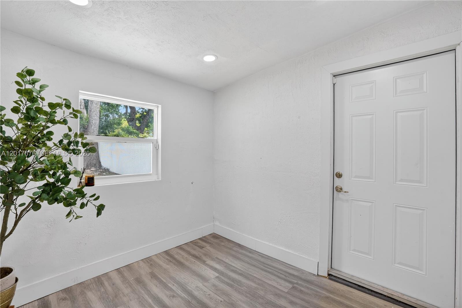 1130 Nw 57th Street Property Photo 40