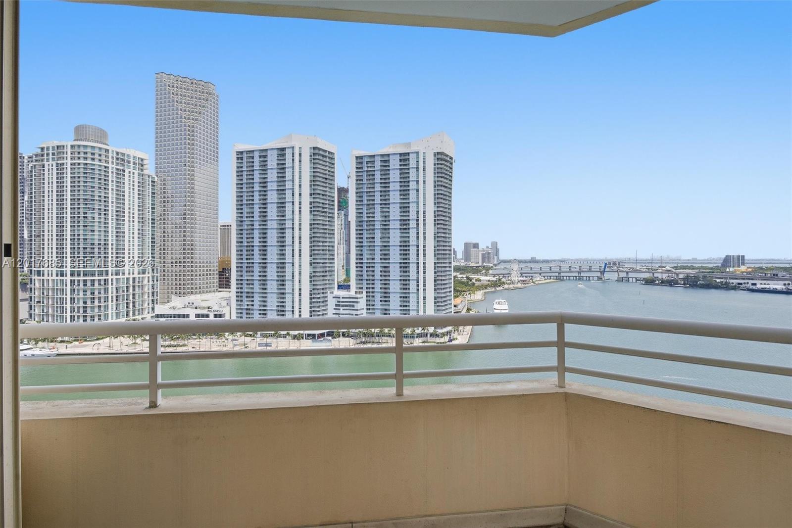 888 Brickell Key Drive 2010 Property Photo 10