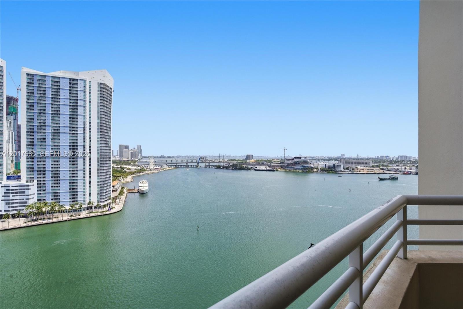 888 Brickell Key Drive 2010 Property Photo 11